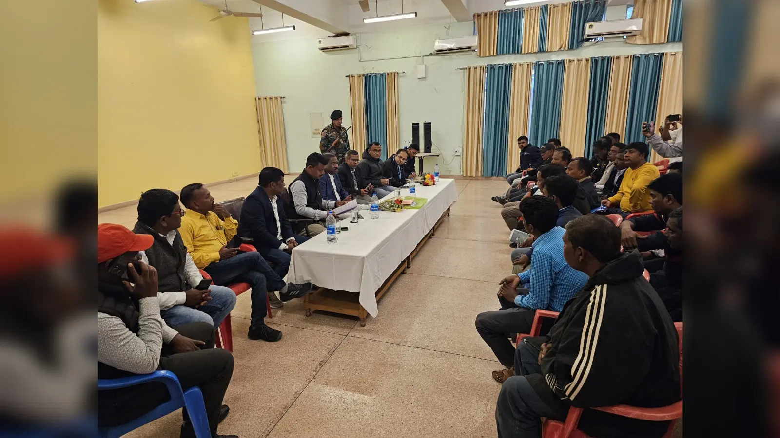 East Singhbhum News : रेज समूह के 41 ठेका मजदूरों को मिलेगा रोजगार