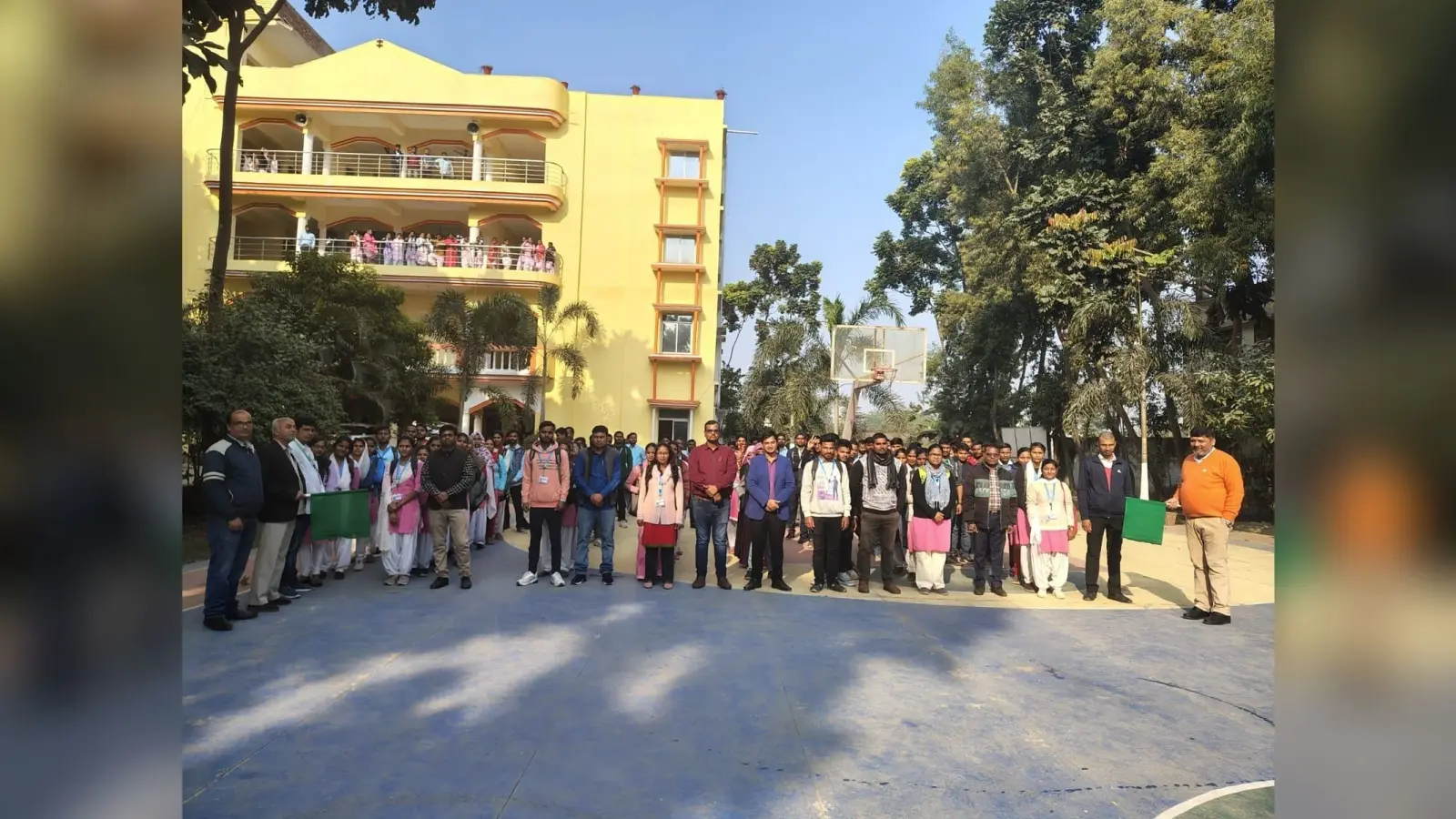 सोलह सप्ताह के प्रैक्टिस टीचिंग के लिए छात्र अध्यापकों को किया रवाना