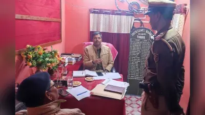 एसपी ने सालमारी में व्यवसायों के साथ की बैठक