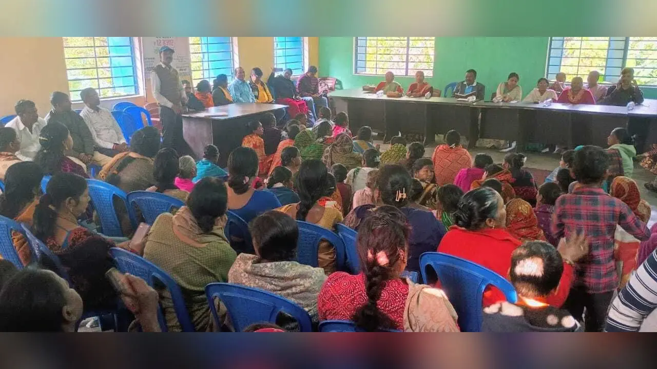 Jamshedpur News : छोटे मामले को थाना की बजाय ग्रामसभा में निपटाने की अपील