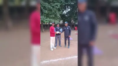 हिमांशु राव और वीर दास का शानदार प्रदर्शन