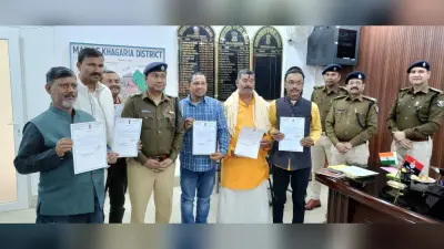 थाने की भूमि आवंटित कराने में सहयोग करने वाले लोगों को एसपी ने किया सम्मानित