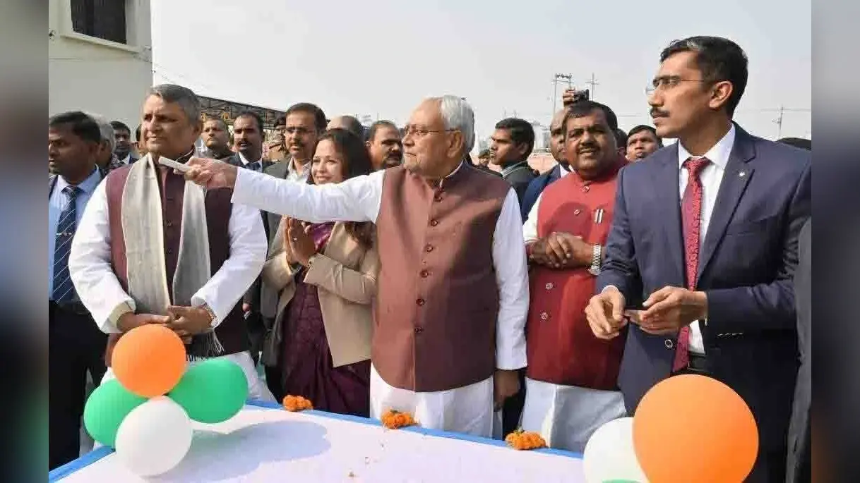 विधानसभा चुनाव से पहले 12 लाख युवाओं को बिहार सरकार देगी नौकरी : मुख्यमंत्री