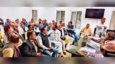 Gaya News : अंडरपास बंद हो या खुला रहे को लेकर बैठक में हुआ हंगामा