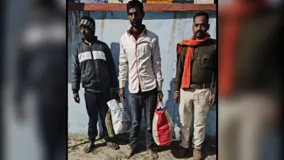 Purnia news : टोटो चोरी में दो अभियुक्तों को पुलिस ने किया गिरफ्तार
