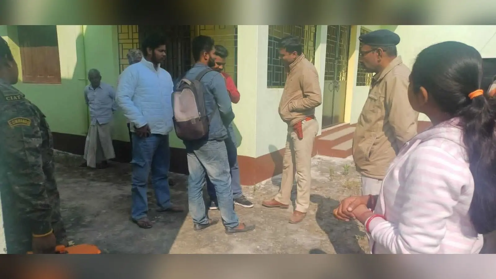 Madhubani News : झारखंड में पदस्थापित एसपी के बंद घर सहित सात लोगों के घर में चोरी