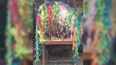 Giridih News: प्रभु यीशु ने दुनिया को प्रेम, दया, क्षमा व शांति का दिया संदेश