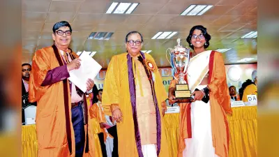 जादवपुर यूनिवर्सिटी के दीक्षांत समारोह में नहीं शामिल हुए राज्यपाल