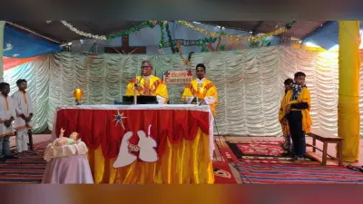 मसीही समुदाय ने कैरोल गाकर मनाया क्रिसमस पर्व