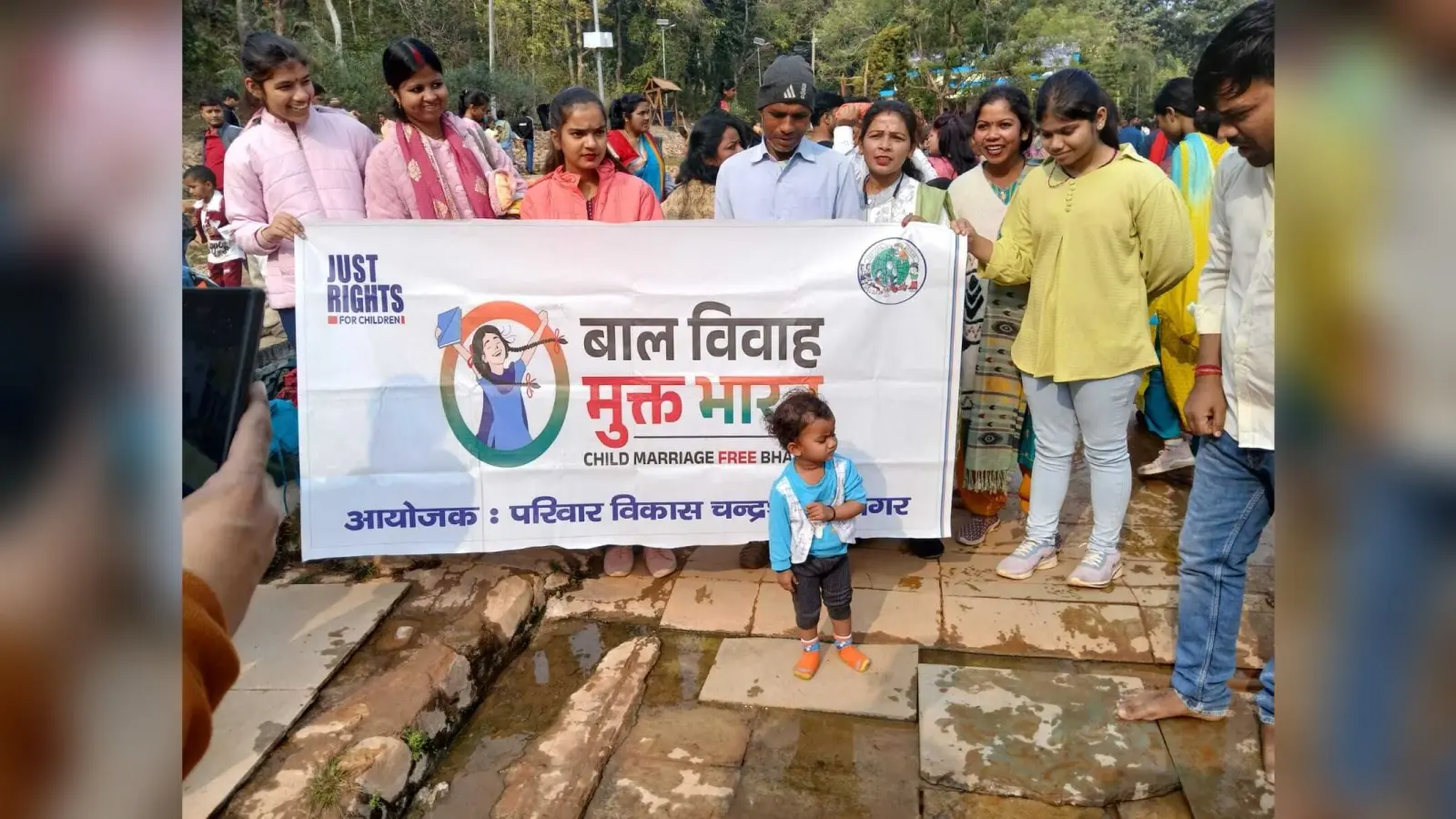 नशे में धुत हंगामा कर रहे दो शराबी गिरफ्तार