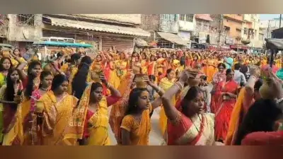 कलश यात्रा के साथ ही श्री श्री 1008 महारूद्र यज्ञ शुरू