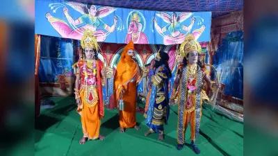 रामलीला महोत्सव में उमड़ रही श्रद्धालुओं की भीड़