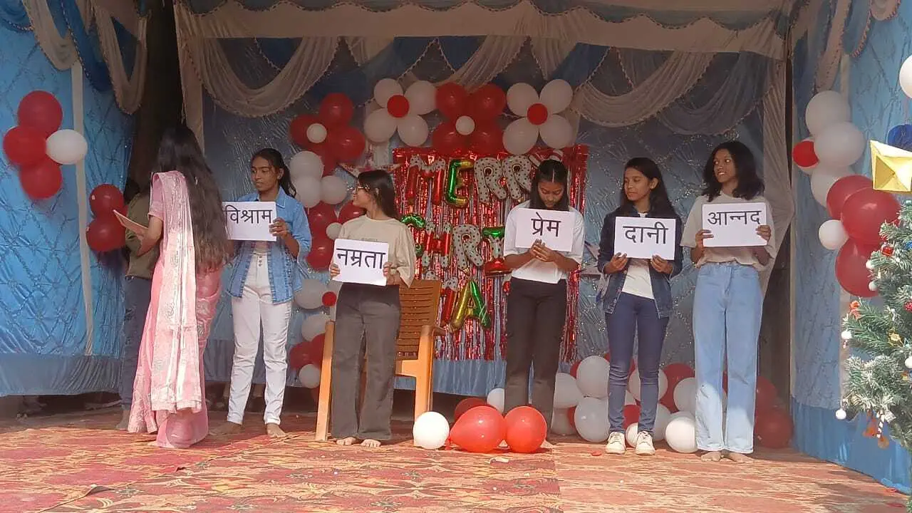 प्रभु ईसा मसीह का जीवन लोगों की सेवा में था समर्पित