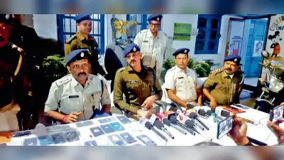 चोरी हुई 16 मोटरसाइकिलें और 60 मोबाइल पुलिस ने किया बरामद