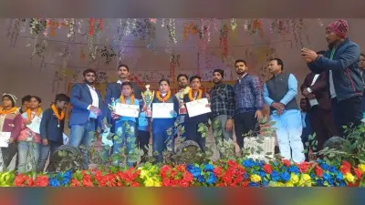 Bhagalpur news शाहकुंड में विज्ञान प्रतियोगिता में छात्राओं का प्रदर्शन अव्वल