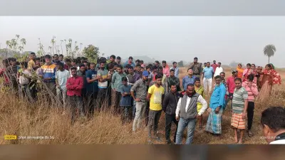 Dhanbad News: अवैध संबंध में चाकू से गोदकर युवक की हत्या, शव खेत में गाड़ा