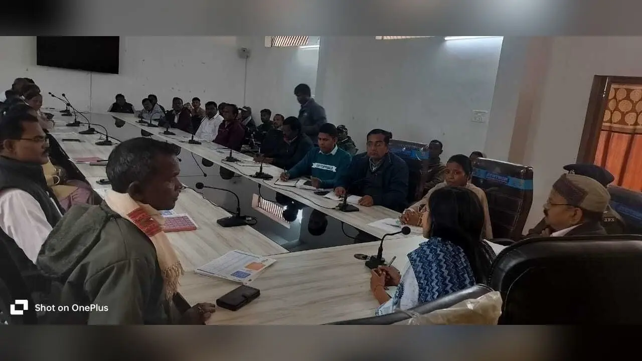 अफीम की खेती होने पर मुखिया व ग्राम प्रधान पर हो सकती है कार्रवाई