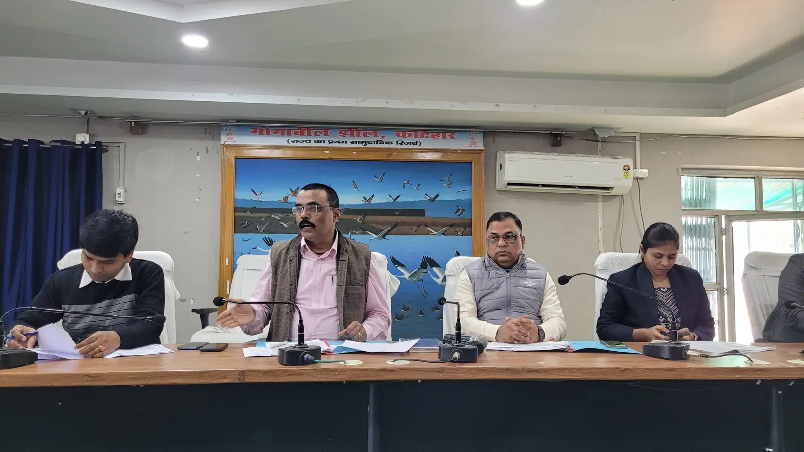 नामांतरण के सभी मामले को 31 दिसंबर तक निष्पादित करना सुनिश्चित करें: प्रभारी डीएम