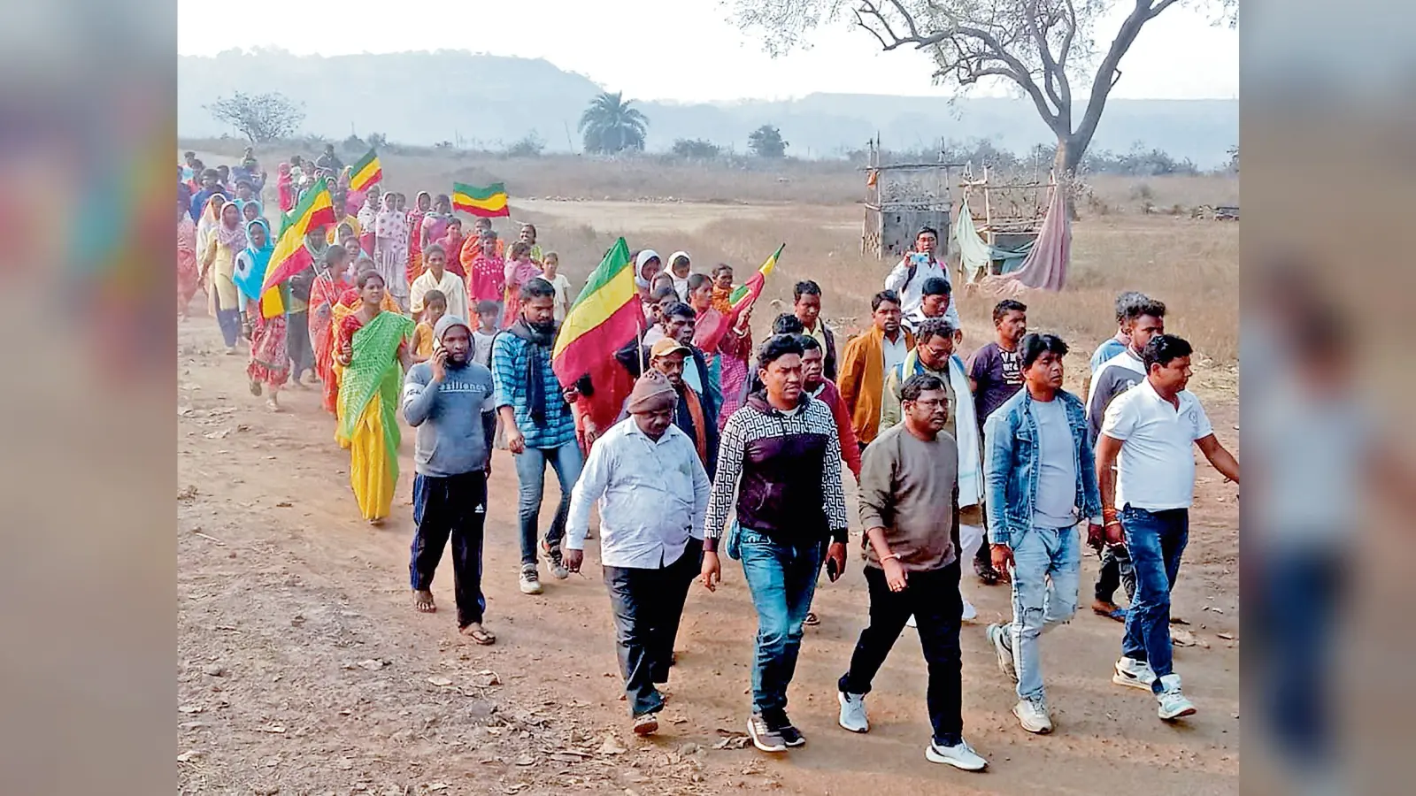 इसीएल प्रबंधन पर आदिवासियों की जिंदगी से खेलने का आरोप