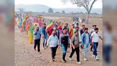 इसीएल प्रबंधन पर आदिवासियों की जिंदगी से खेलने का आरोप