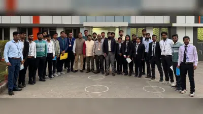 इंजीनियरिंग कॉलेज के छात्रों ने किया बरौनी रिफाइनरी औद्योगिक भ्रमण