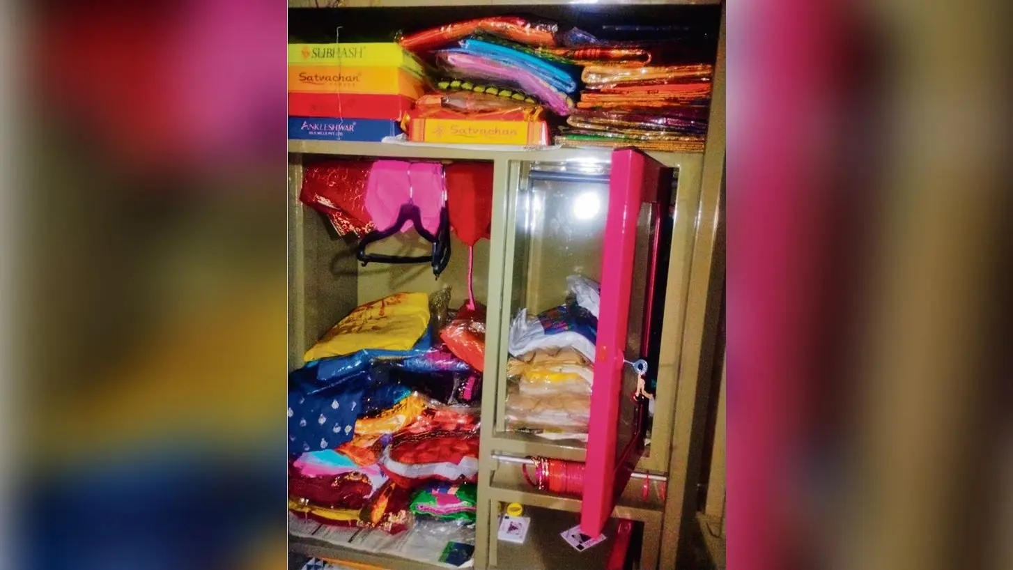 Gaya News : 1.20 लाख रुपये नकद सहित लाखों के गहने की चोरी