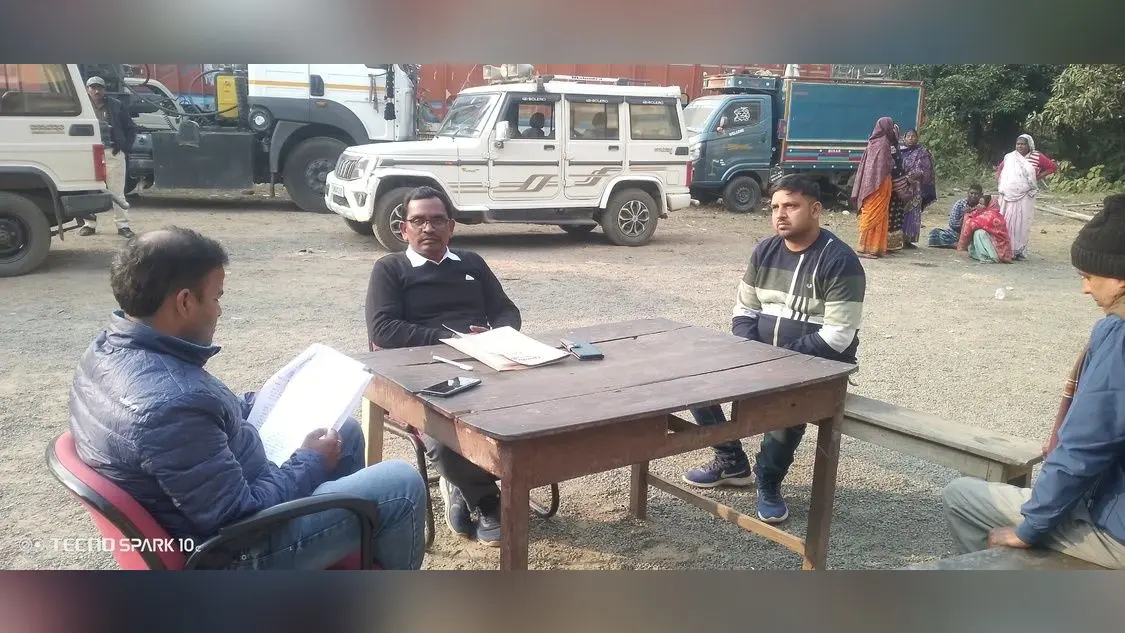 अवैध परिवहन की जांच को लेकर चेक पोस्ट पहुंचे थे सीओ, की गयी बदसलूकी
