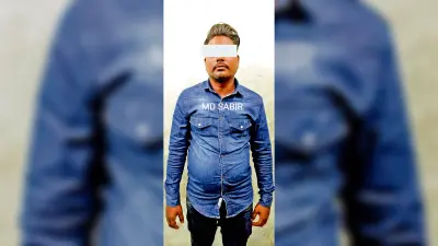 बंद कमरे से चला रहे थे ऑनलाइन लॉटरी का अवैध धंधा