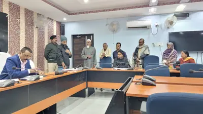 जनता दरबार में 25 लोगों की समस्याओं को सुने प्रभारी डीएम