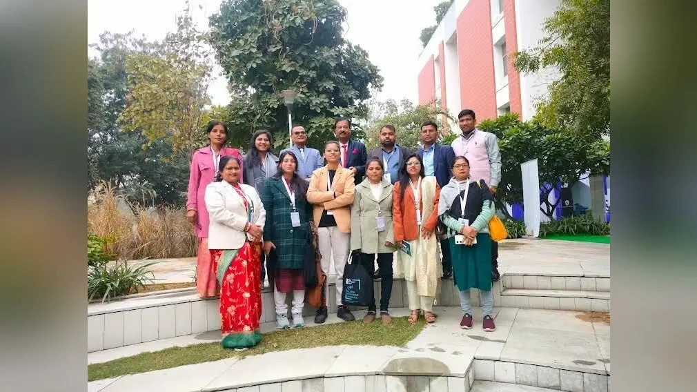 कांफ्रेंस में बीएनएमयू के शिक्षक व शोधार्थियों ने पढ़ा शोध पत्र