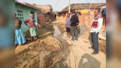 कुआं का पानी सड़क पर बहने को लेकर दो पक्षों के बीच तनाव
