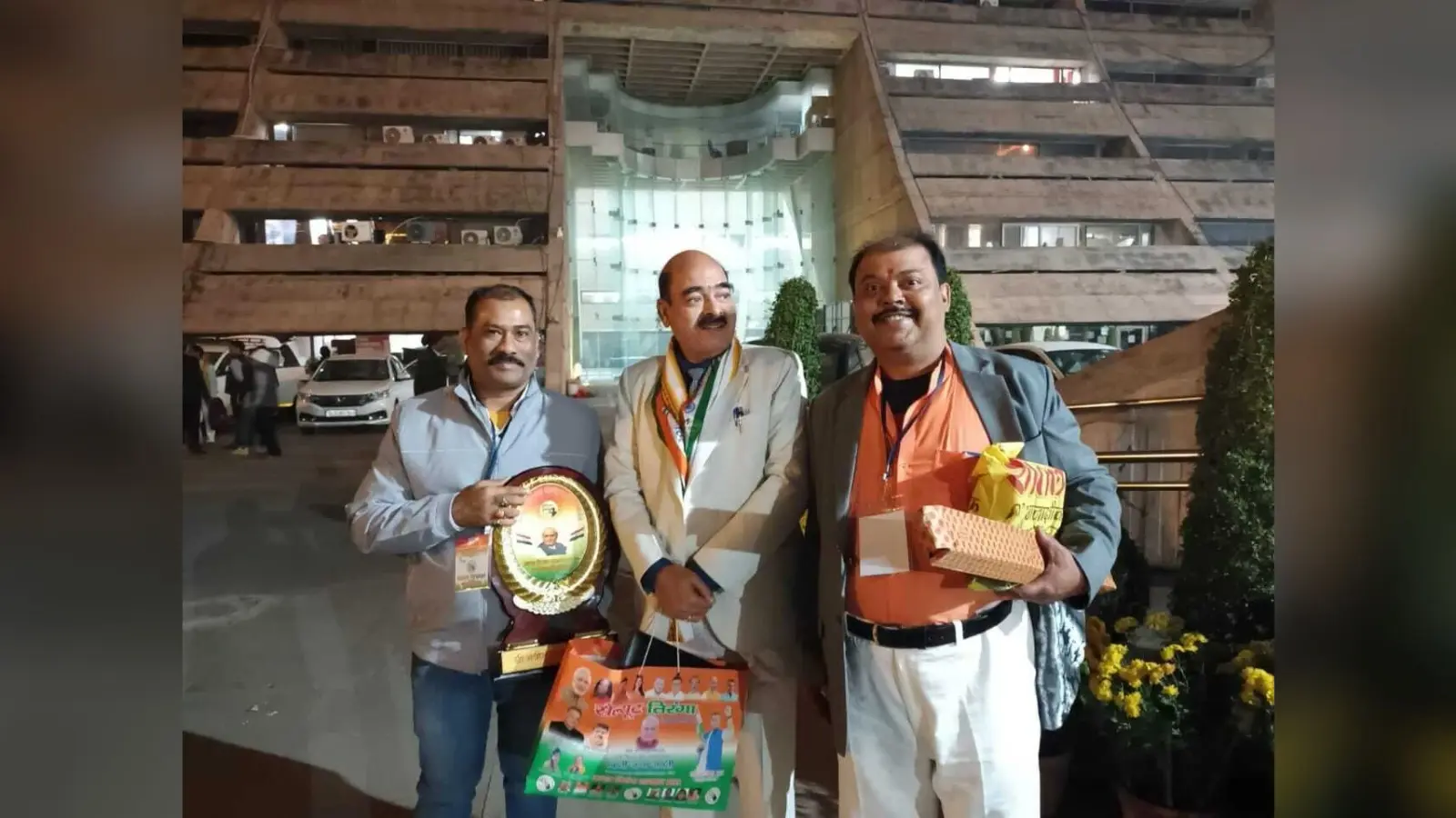 देवघर डीडीसी नवीन कुमार को मिला अटल तिरंगा सम्मान