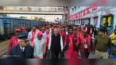 रेल कर्मचारी व अधिकारी सुरक्षा के प्रति रहे सजग: जीएम