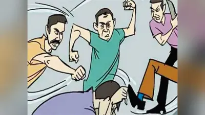 Deoghar News : महिला से मोबाइल छिनतई करते युवक को लोगों ने पकड़ा, कर दी धुनाई