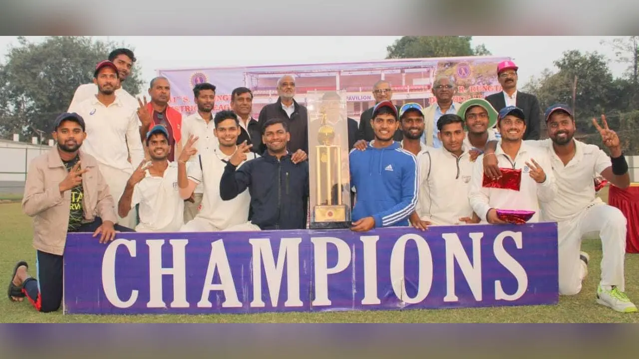 Chaibasa News : एमसीसी को हराकर लार्सन क्लब बना चैंपियन