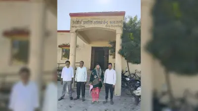 सप्ताह में तीन दिन ही आती हैं महिला चिकित्सक, परेशानी
