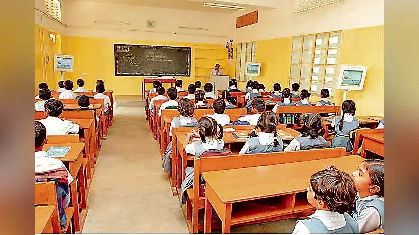 कक्षा एक से लागू होगी सेमेस्टर प्रणाली