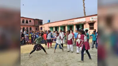 कबड्डी प्रतियोगिता में बथान परसा क्वींस ने स्पोर्ट्स स्टार्स को हराया