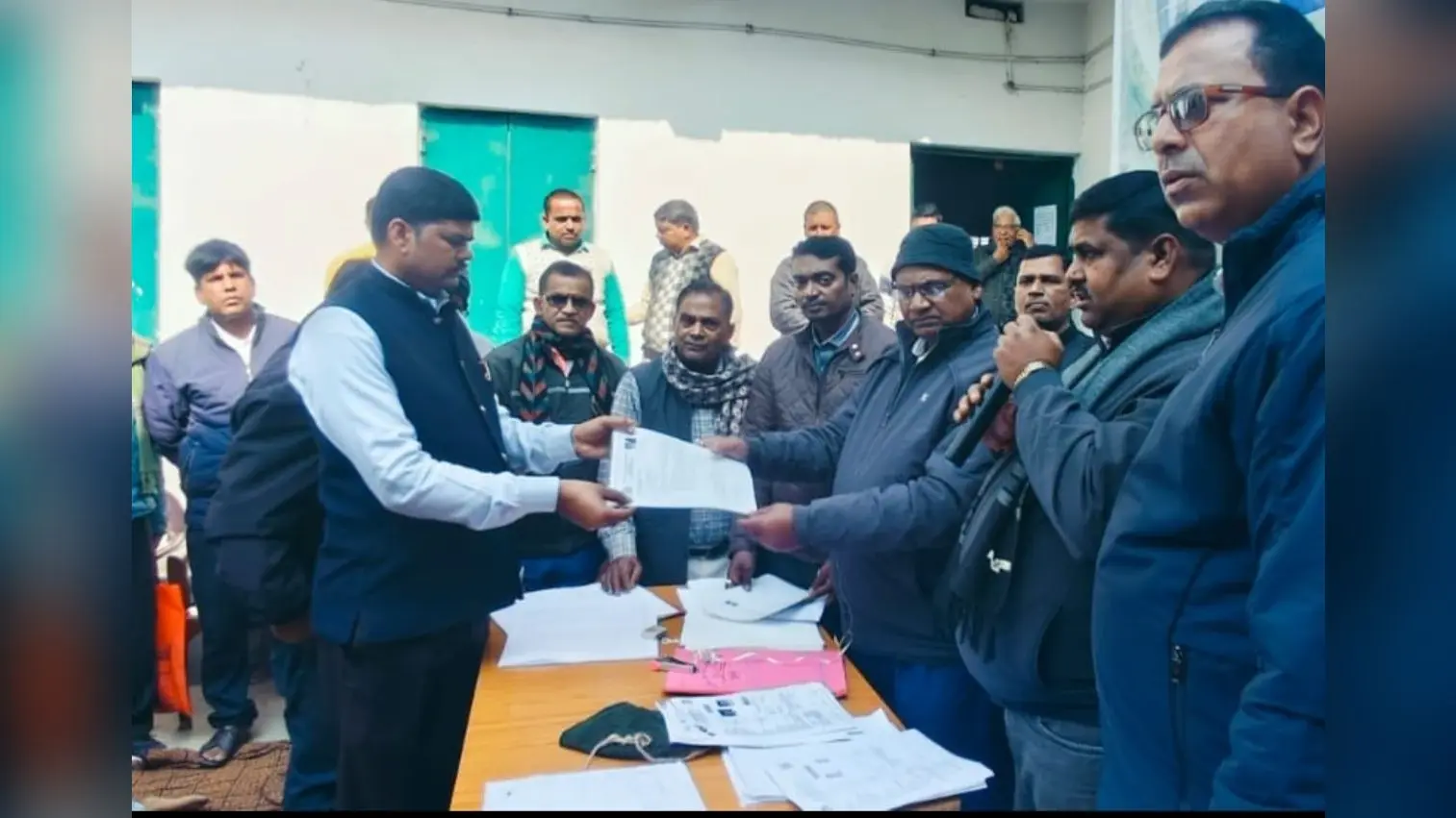 337 नियोजित शिक्षकों को मिला औपबंधिक नियुक्ति पत्र