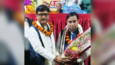 नव निर्वाचित विधान पार्षद को किया सम्मानित