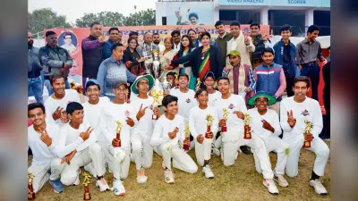बसावन पार्क क्रिकेट एकेडमी ने जीता बैद्यनाथ प्रसाद मेमोरियल क्रिकेट का खिताब