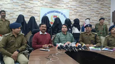 Jamshedpur news. मानगो : चोरी की चार बाइक के साथ सात युवक गिरफ्तार