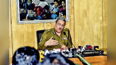 सोशल मीडिया में विवादित कमेंट करने से बचें पुलिसकर्मी : सीपी