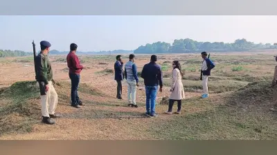 जिला टीम ने सिमरिया बालू घाट का किया निरीक्षण