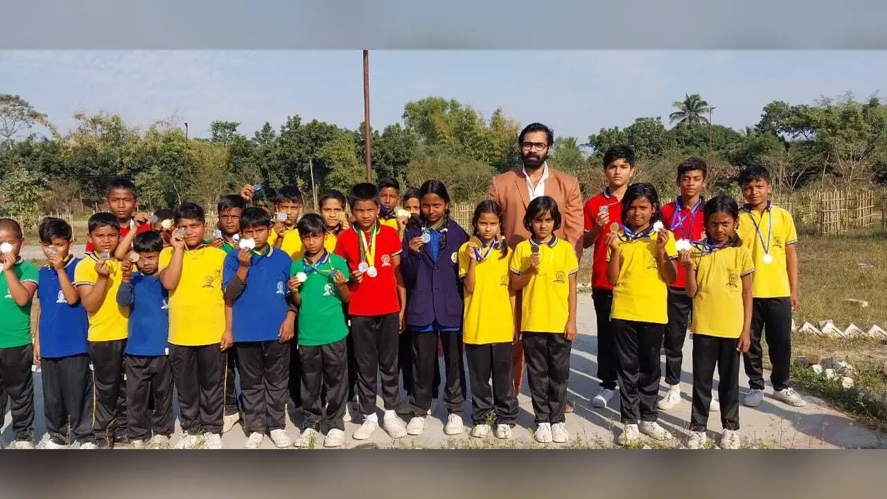 मिलिया कॉन्वेंट इंग्लिश स्कूल में वार्षिक खेल महोत्सव का भव्य आयोजन
