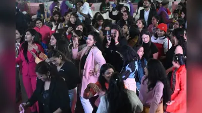 Bokaro News : नववर्ष का काउंट डाउन शुरू, जश्न में सभी डूबे
