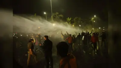 Patna News : सीएम आवास का घेराव करने जा रहे बीपीएससी अभ्यर्थियों पर पानी की बौछार, लाठीचार्ज