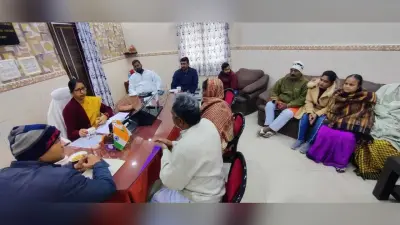 जनता दरबार में लोगों की समस्यायों से रूबरू हुई महापौर