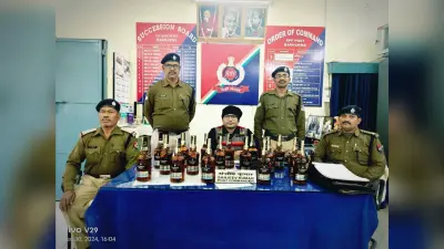 ट्रेन से 17 हजार रुपये कीमत की 17 बोतल विदेशी शराब जब्त