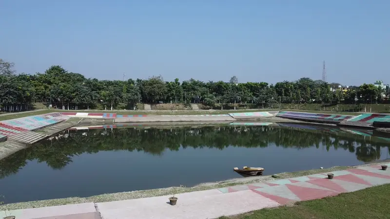सजने लगे पिकनिक स्पॉट, दिये जा रहे केक व गुलदस्ते के एडवांस ऑडर
